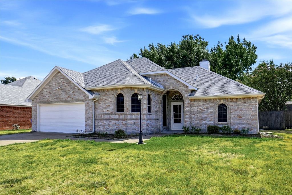 910 York Street, Forney, TX 75126 — photo 1