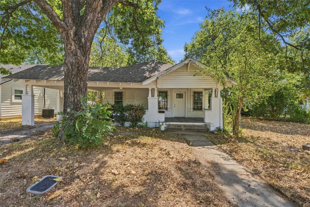 2114 lyle Avenue