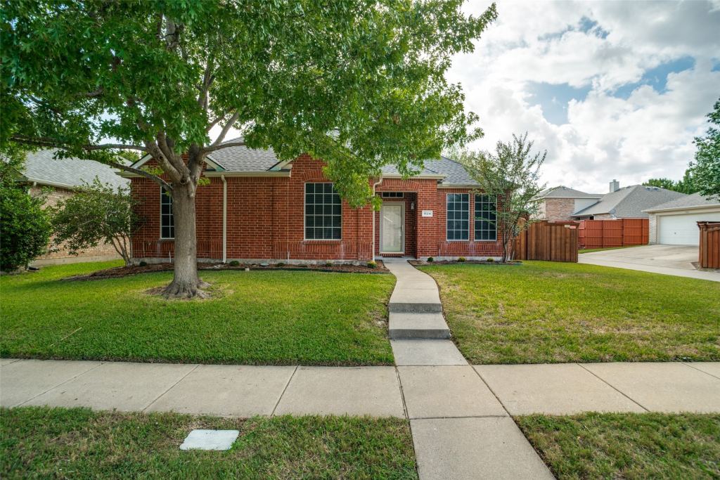1524 Creek Springs Drive, Allen, TX 75002 — photo 1