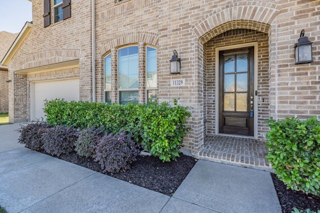 11329 Bull Head Lane, Flower Mound, TX 76262 — photo 1