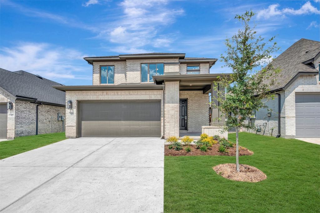 2331 Clearwater Way, Royse City, TX 75189 — photo 1