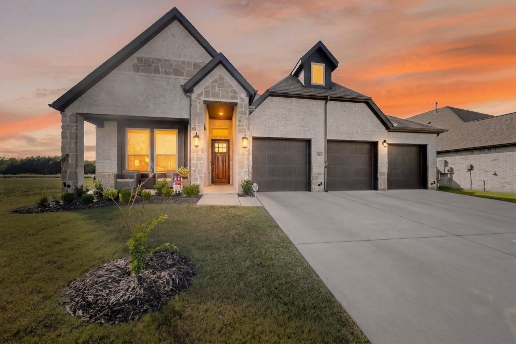 1116 Alaska Drive, Forney, TX 75126 — photo 1