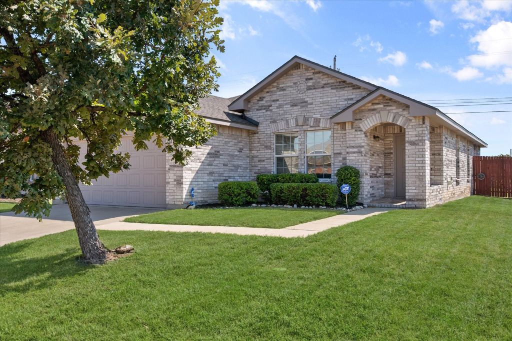 9100 Noontide Drive