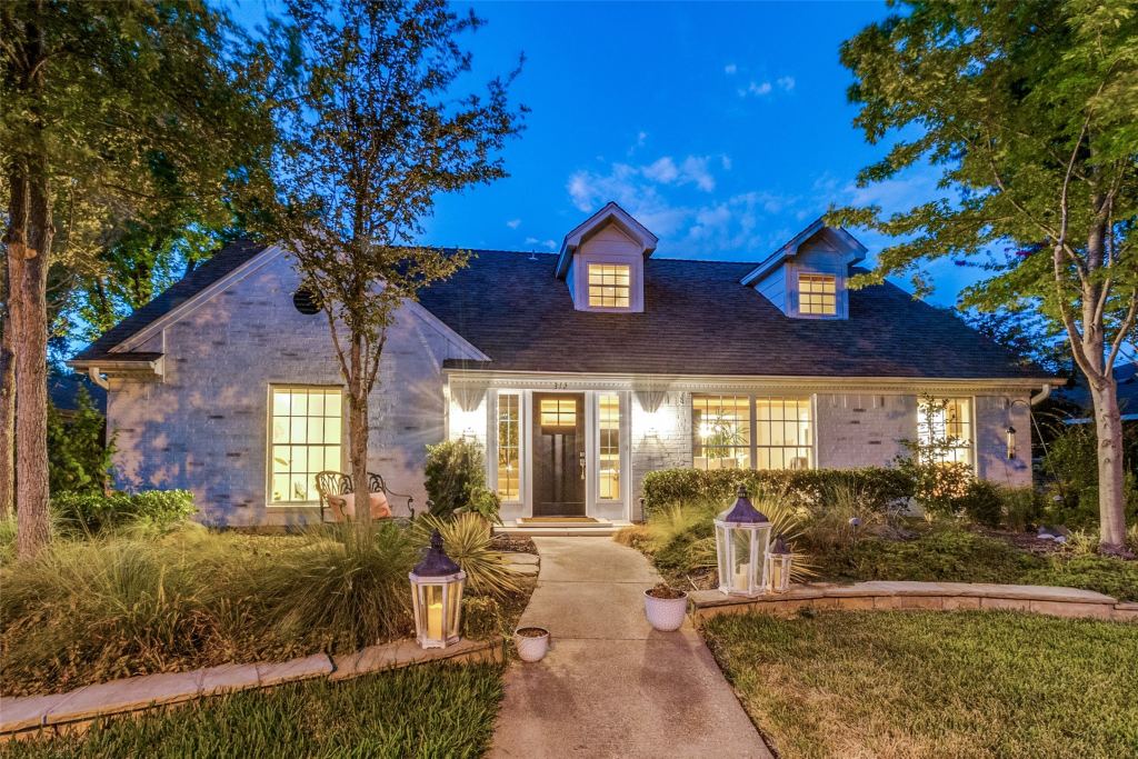 312 Canyon Valley Drive, Richardson, TX 75080 — photo 1