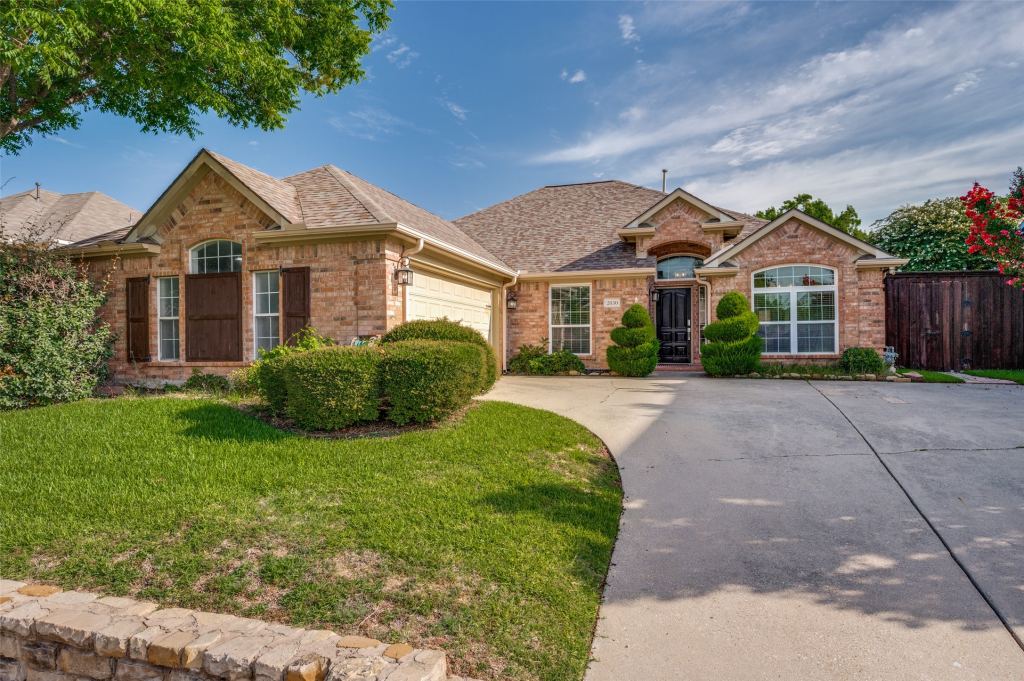 2830 Rosewood Boulevard, McKinney, TX 75071 — photo 1