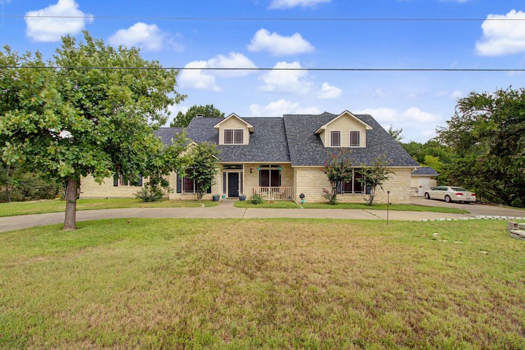 3558 S Nolan River Road, Cleburne, TX 76033 — photo 1