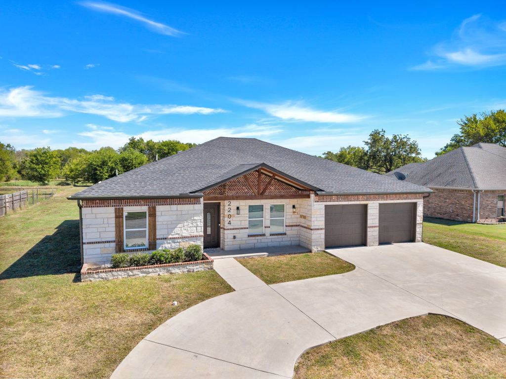 2204 Albert Broadfoot Street, Bonham, TX 75418 — photo 1