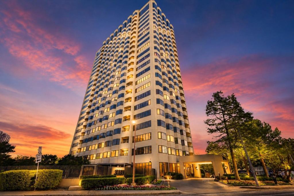 3030 Mckinney Avenue 1703, Dallas, TX 75204 — photo 1