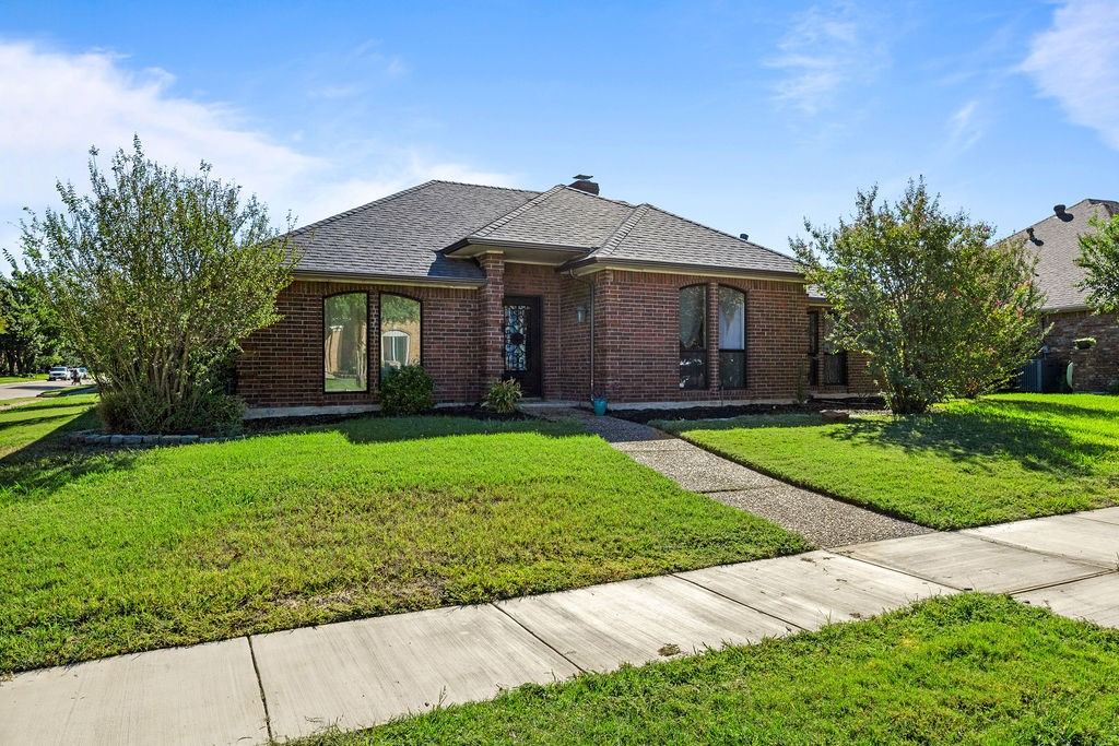 4016 Province Drive, Carrollton, TX 75007 — photo 1