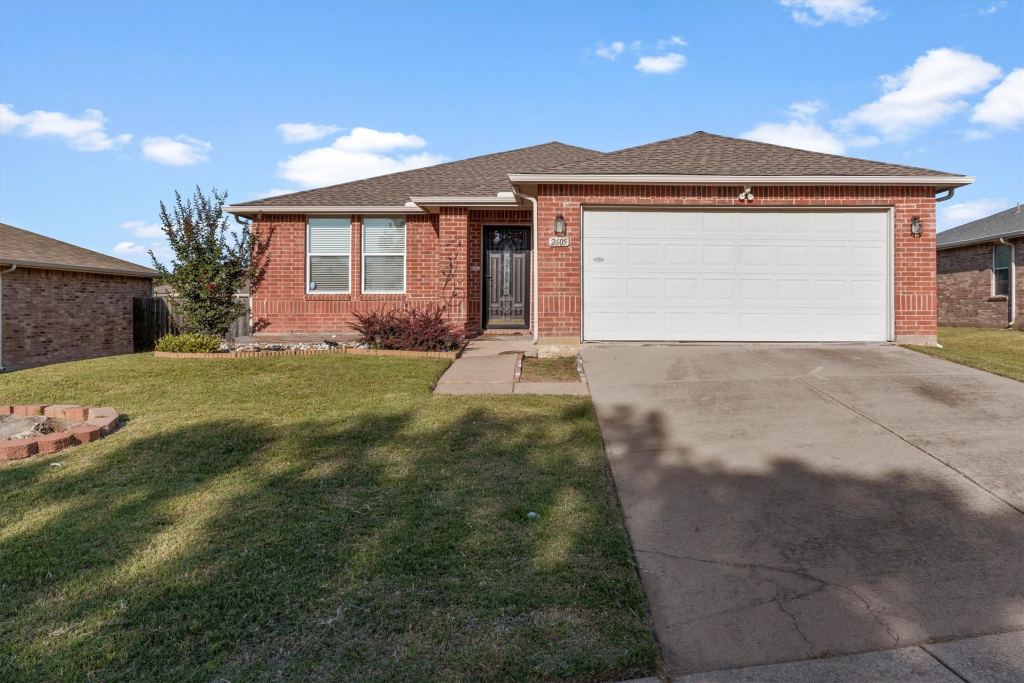 2605 Rockport Lane, Little Elm, TX 75068 — photo 1