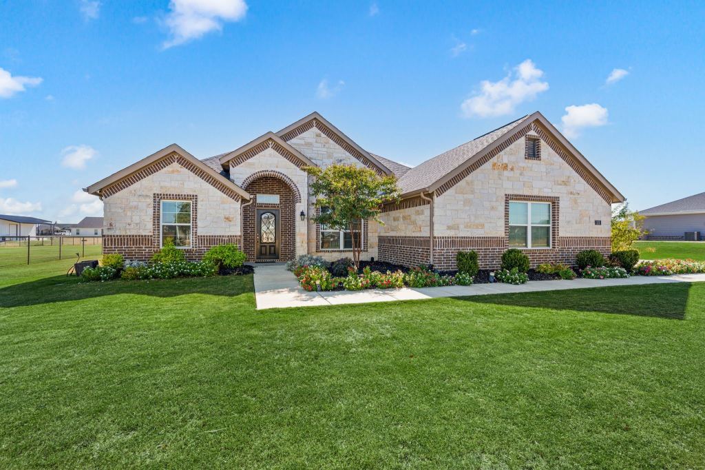123 Mossy Creek Trail