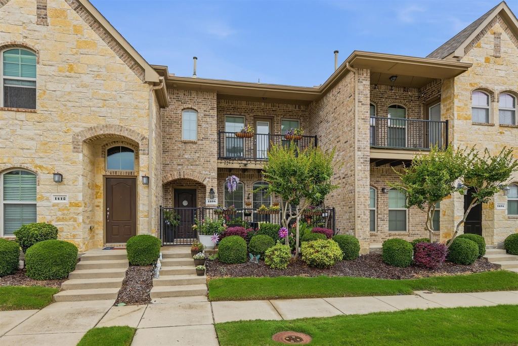 1408 Arapaho Drive, Carrollton, TX 75010 — photo 1