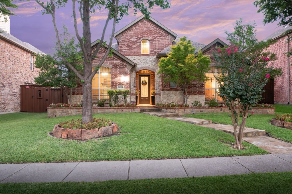 14709 Holly Leaf Drive