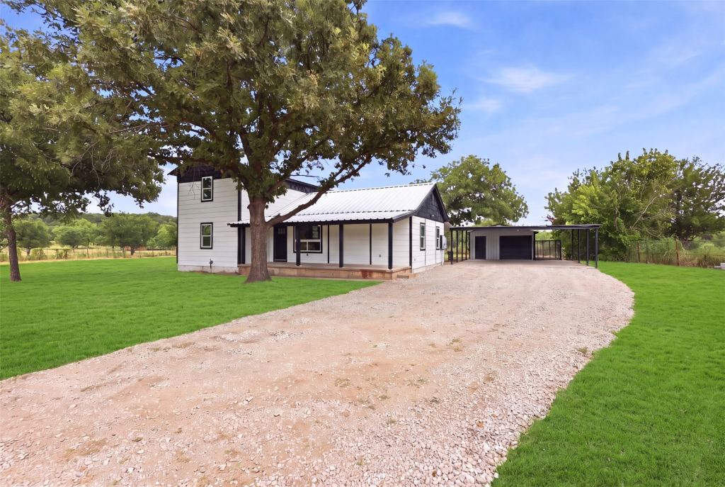 3239 Fm 2256, Mineral Wells, TX 76067 — photo 1