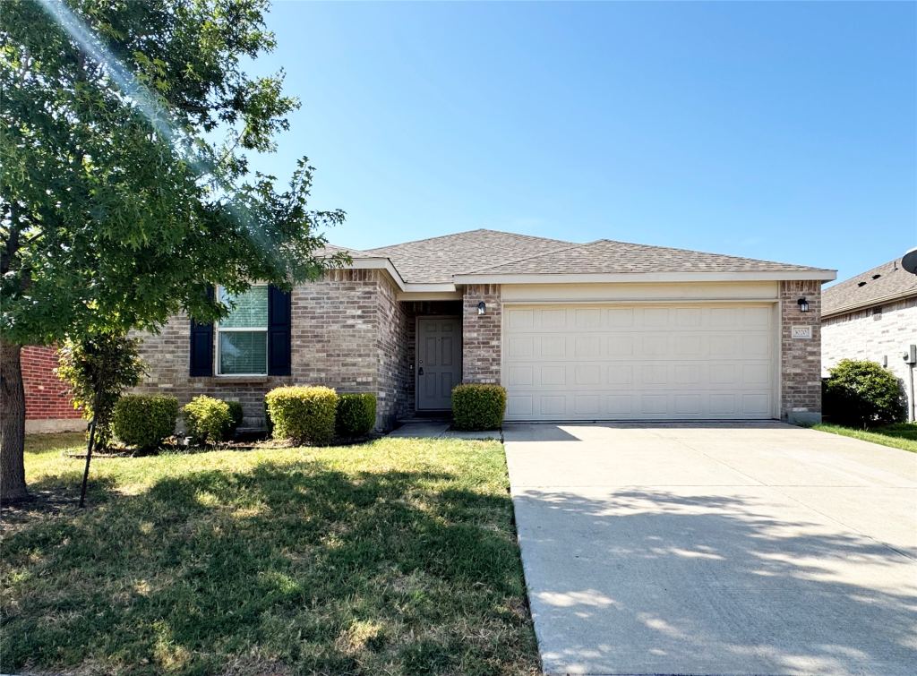 3020 Manuel Creek Drive, Little Elm, TX 75068 — photo 1