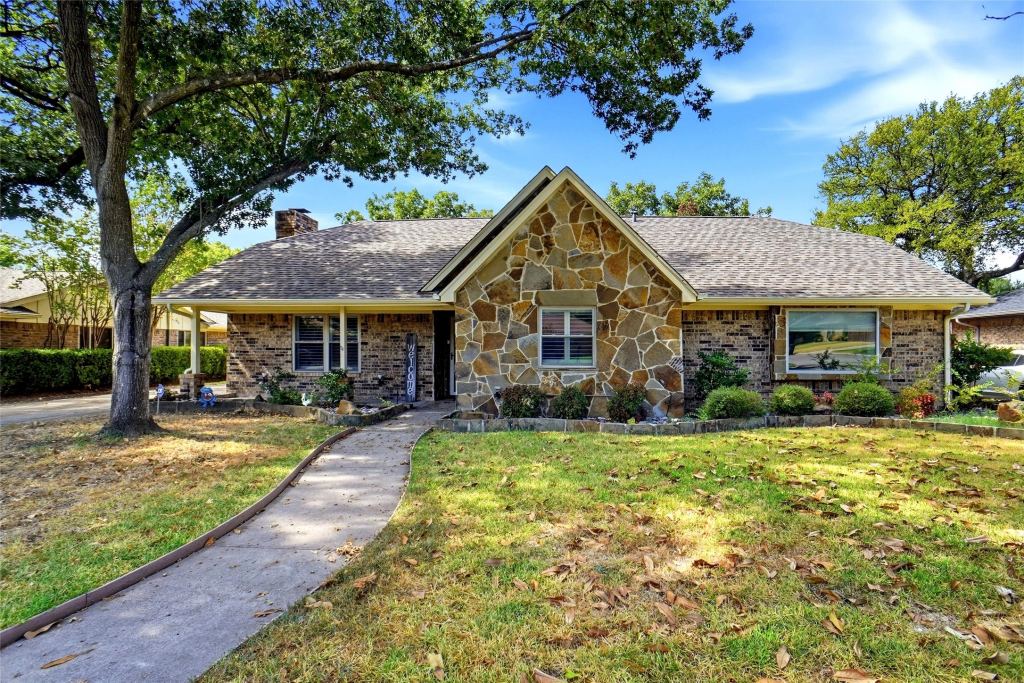 1319 Chestnut Road, Mansfield, TX 76063 — photo 1