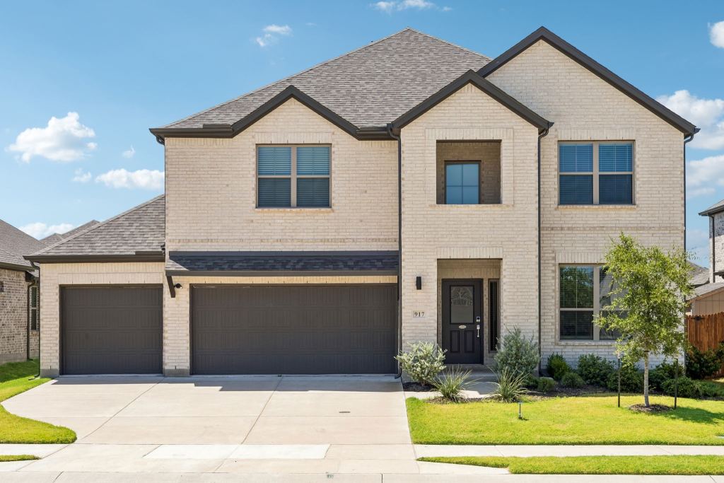 917 Breezy Street, Princeton, TX 75407 — photo 1