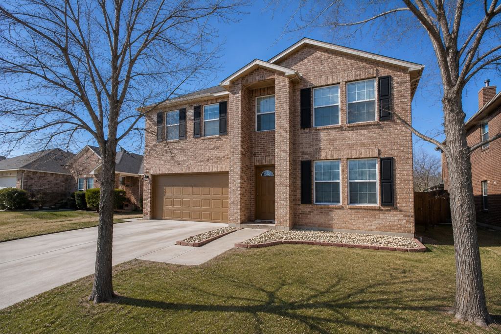 1812 Diamond Lake Trail, Fort Worth, TX 76247 — photo 1
