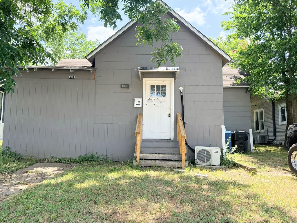 1324 W Morton Street, Denison, TX 75020 — photo 1