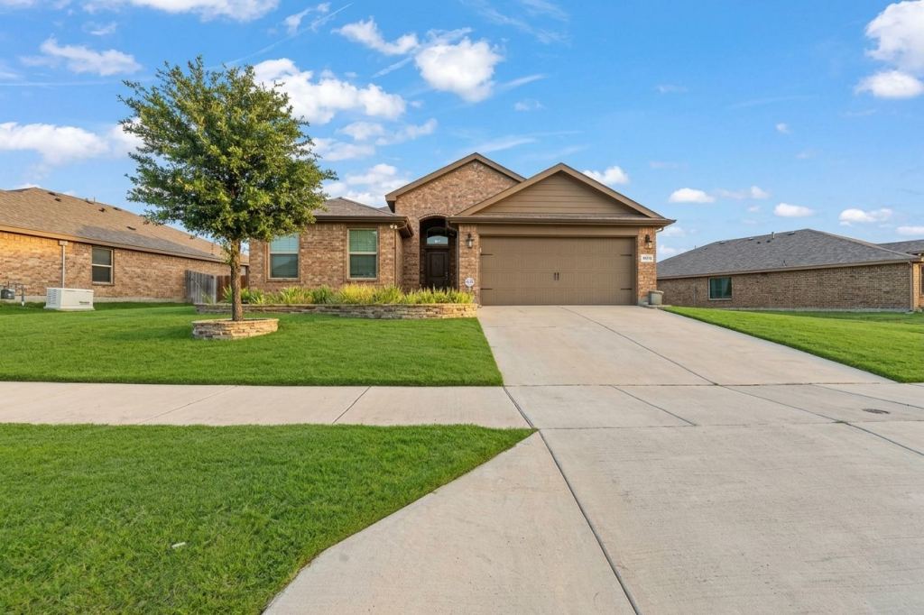 4600 Fringetree Way, Fort Worth, TX 76036 — photo 1
