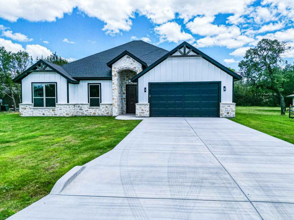1509 Anaconda Trail, Granbury, TX 76048 — photo 1