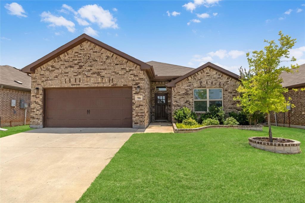 706 Presidio Street, Aubrey, TX 76227 — photo 1