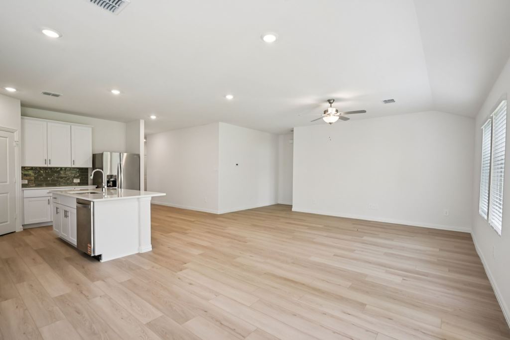 3516 Bastrop Drive, Farmersville, TX 75442 — photo 1