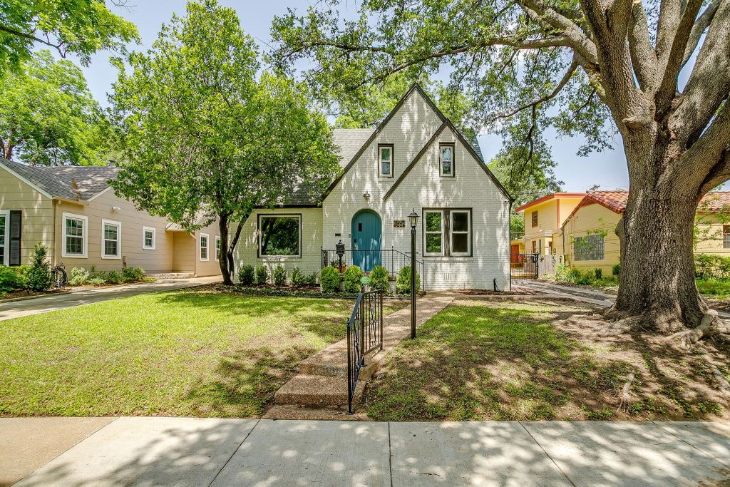 4004 El Campo Avenue, Fort Worth, TX 76107 — photo 1