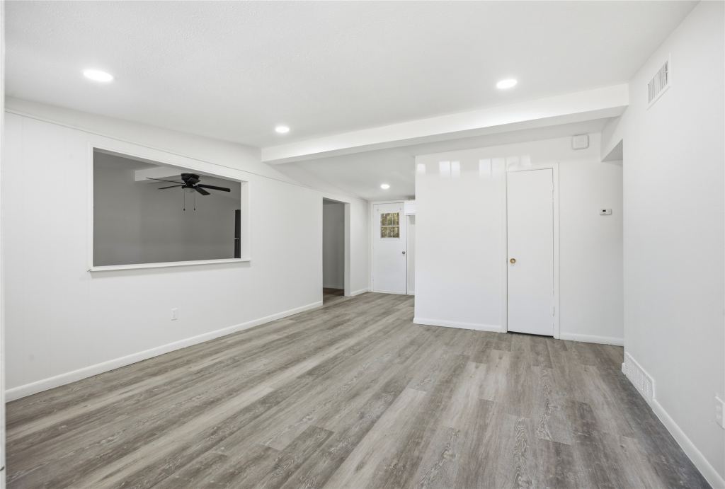 612 Henderson Circle, Garland, TX 75040 — photo 1