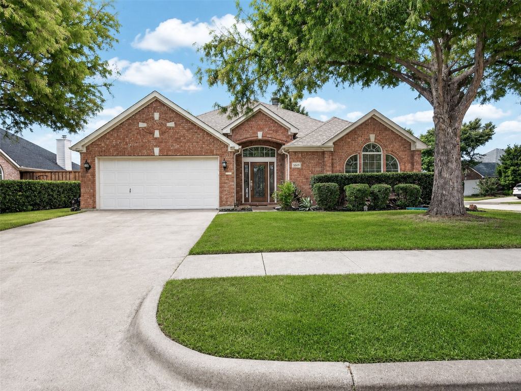 1049 Broken Spoke Drive, Little Elm, TX 75068 — photo 1