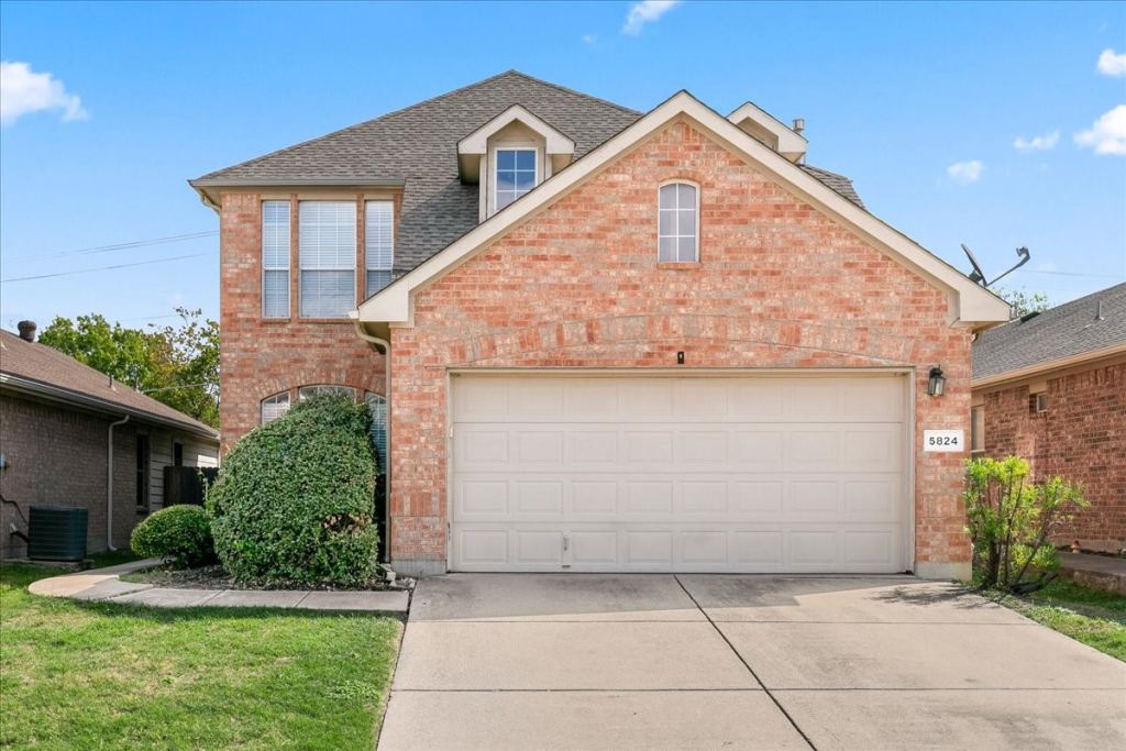 5824 Melanie Court, Fort Worth, TX 76131 — photo 1