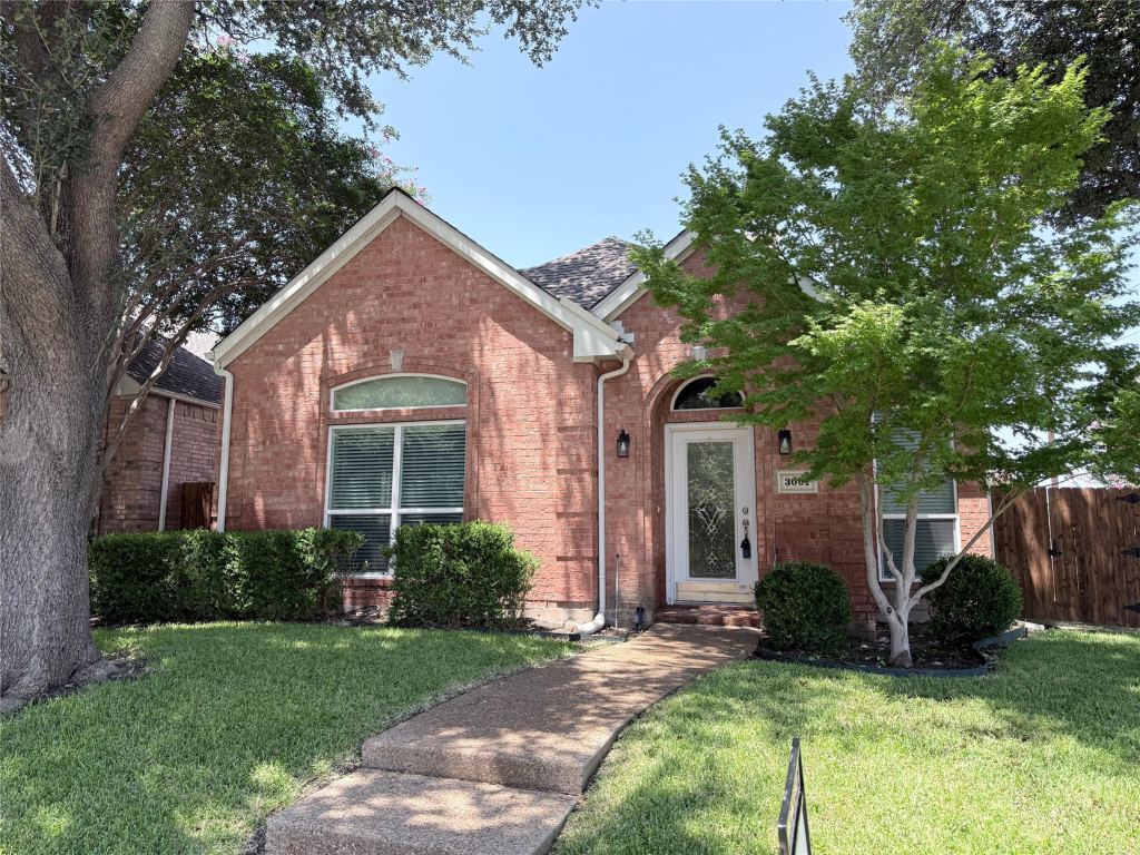 3001 Maumelle Drive, Plano, TX 75023 — photo 1
