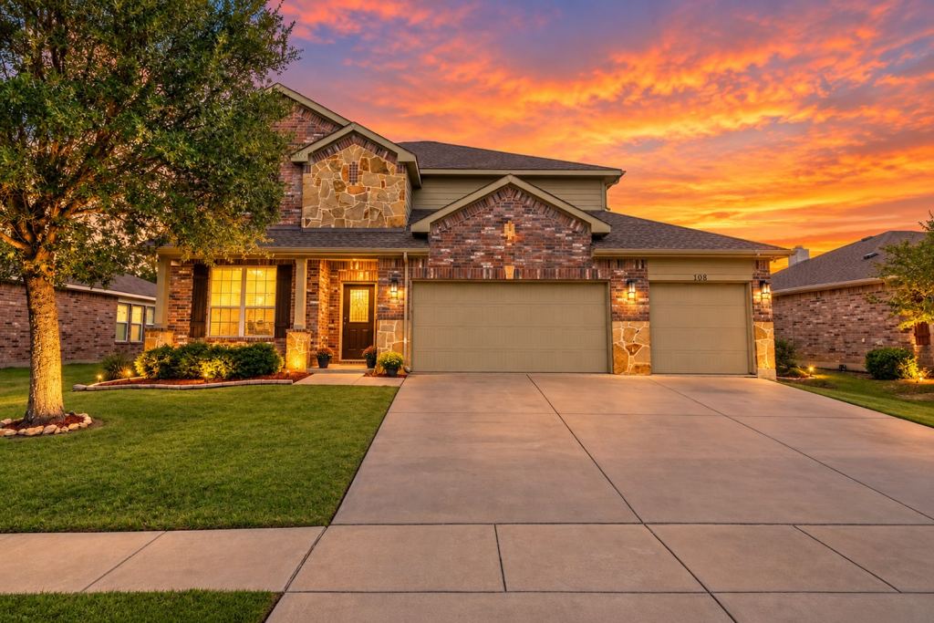 108 Blackforest Road, Krum, TX 76249 — photo 1