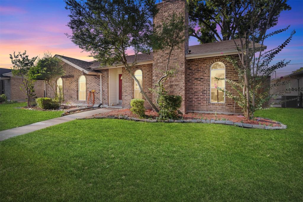 2209 Overglen Drive, Plano, TX 75074 — photo 1