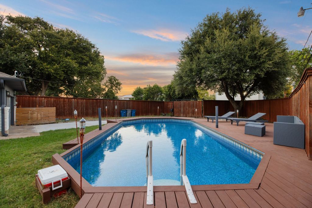 10922 Ferndale Road, Dallas, TX 75238 — photo 1