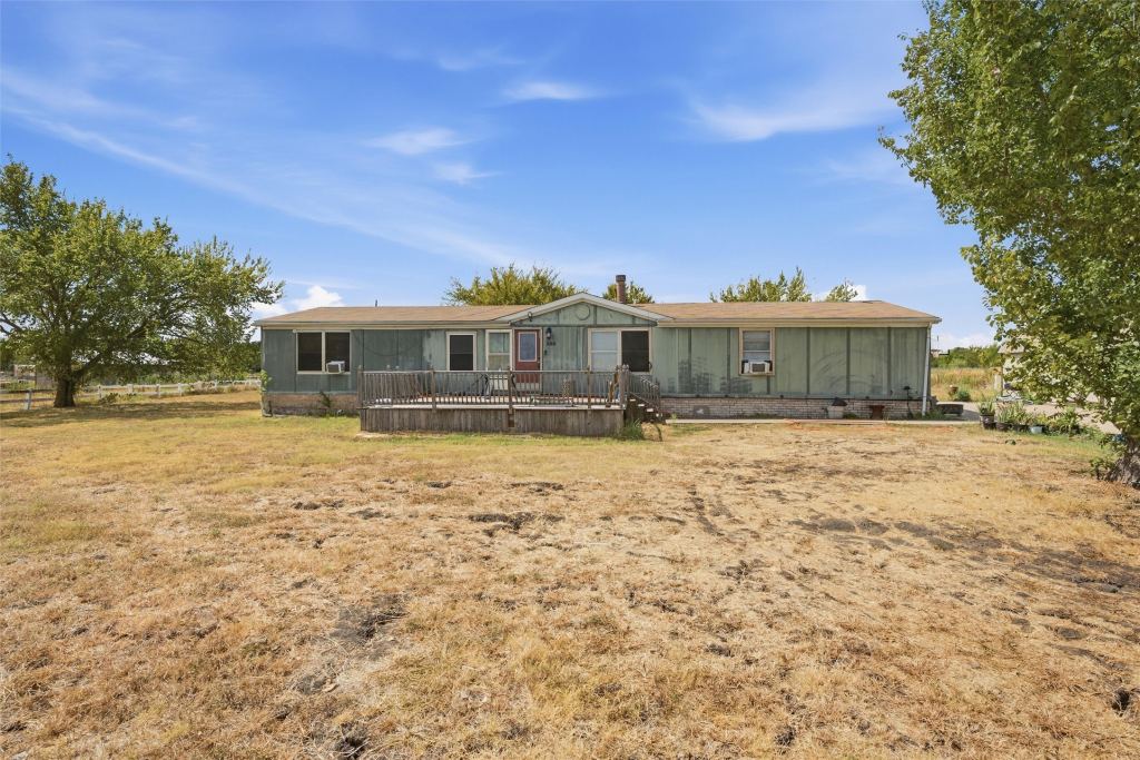 902 Old Church Rd, Waxahachie, TX 75165 — photo 1