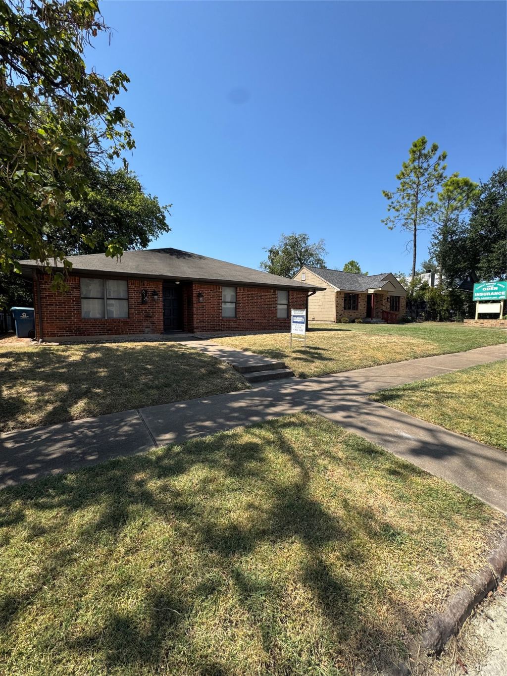 614 W Woodard Street, Denison, TX 75020 — photo 1