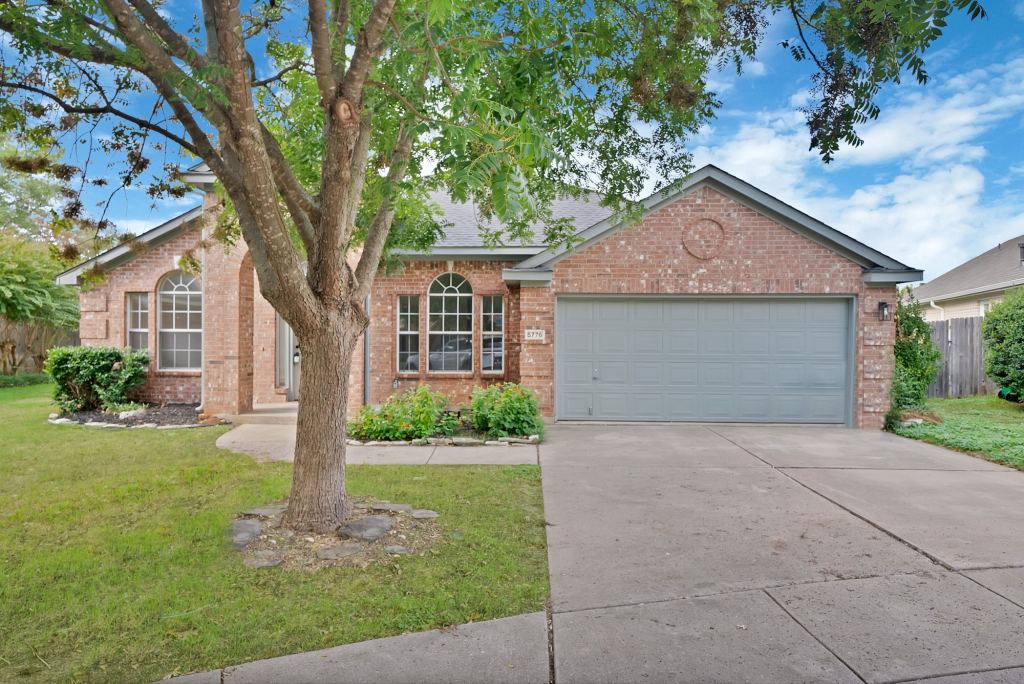 5776 Falcon Ridge Court