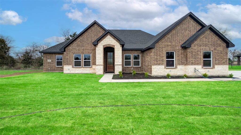 956 County Road 4108, Greenville, TX 75401 — photo 1