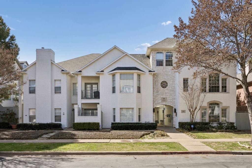 4125 Holland Avenue 203, Dallas, TX 75219 — photo 1