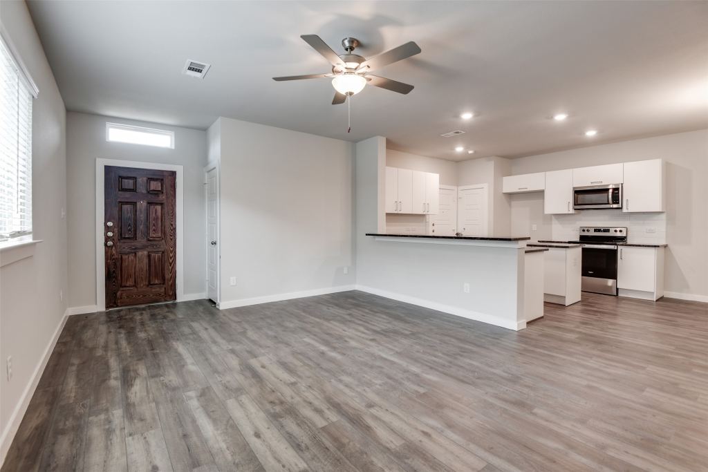 705 Blackland Drive, Venus, TX 76084 — photo 1