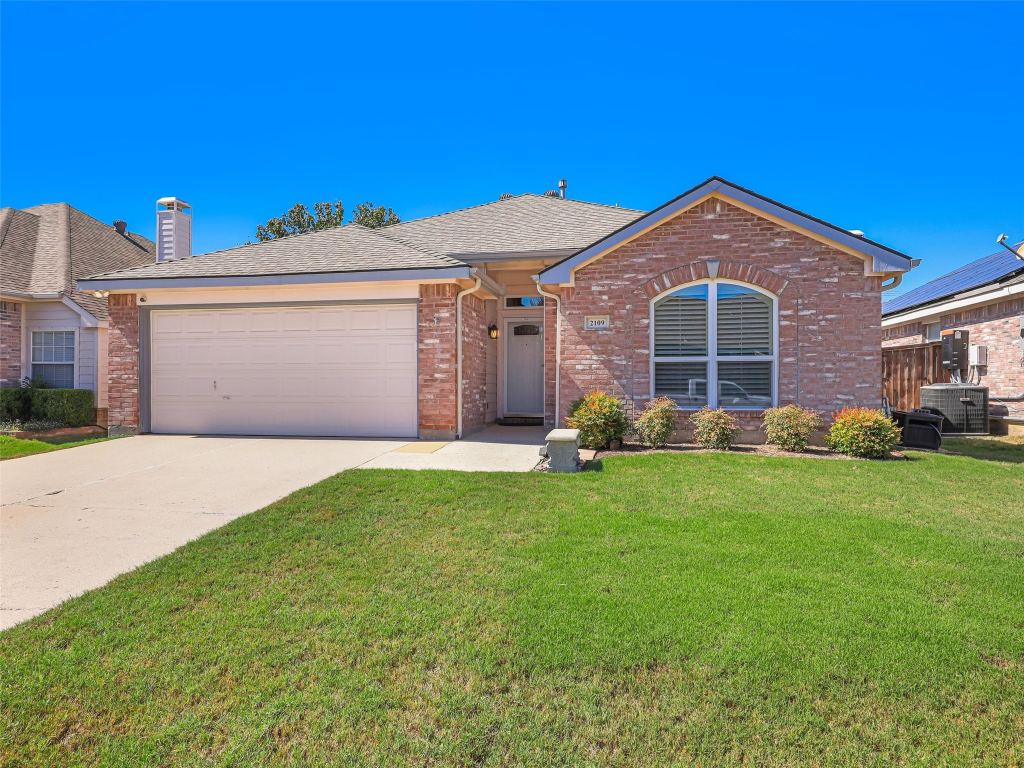 2109 Lilac Circle, McKinney, TX 75071 — photo 1