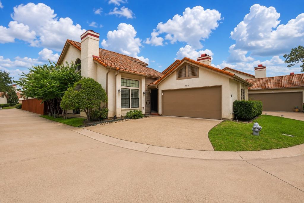 608 Fiesta Circle, Irving, TX 75063 — photo 1