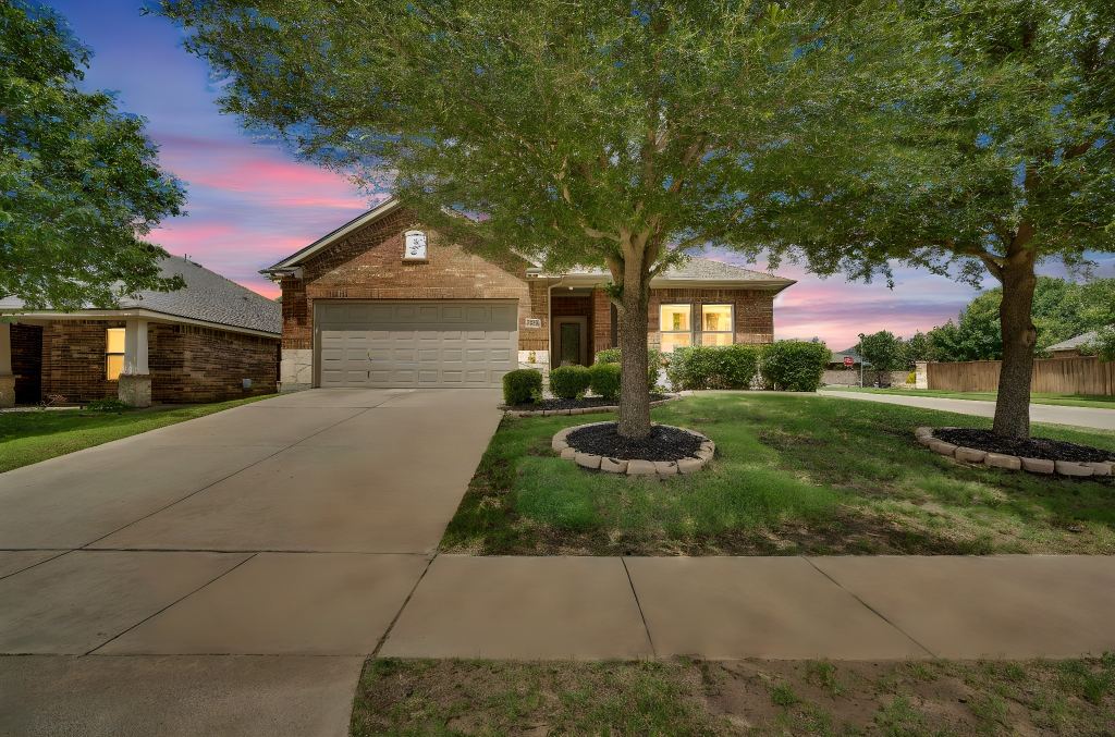 149 Valley Ranch Drive, Waxahachie, TX 75165 — photo 1