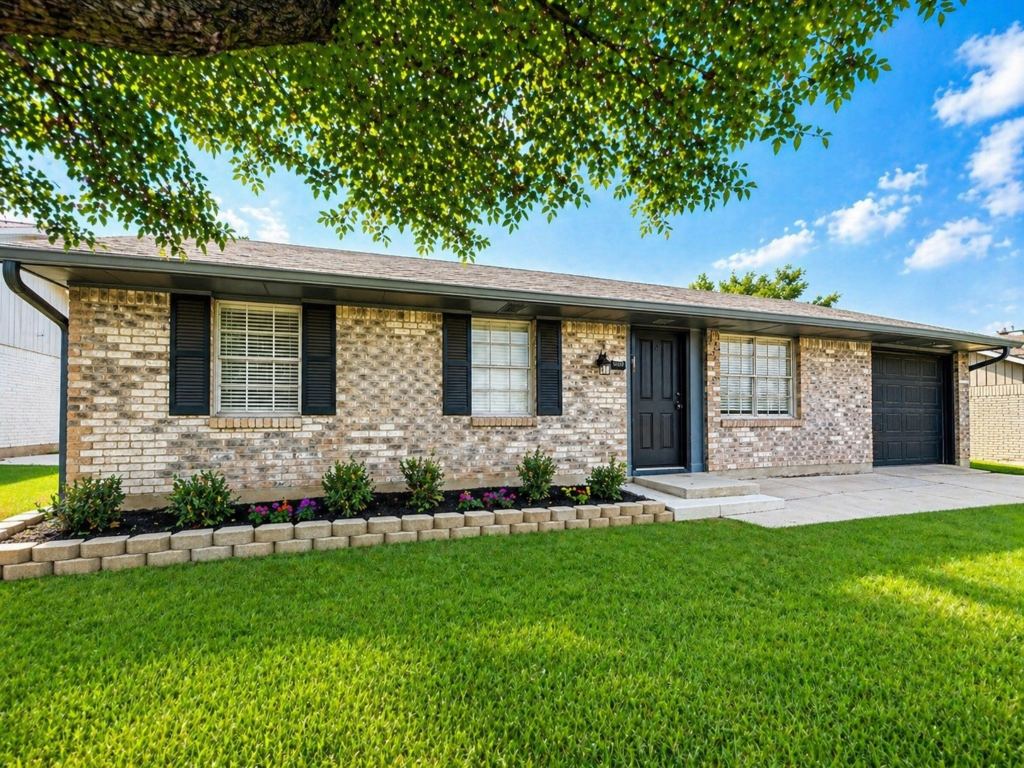 409 Starling Drive, Mesquite, TX 75149 — photo 1