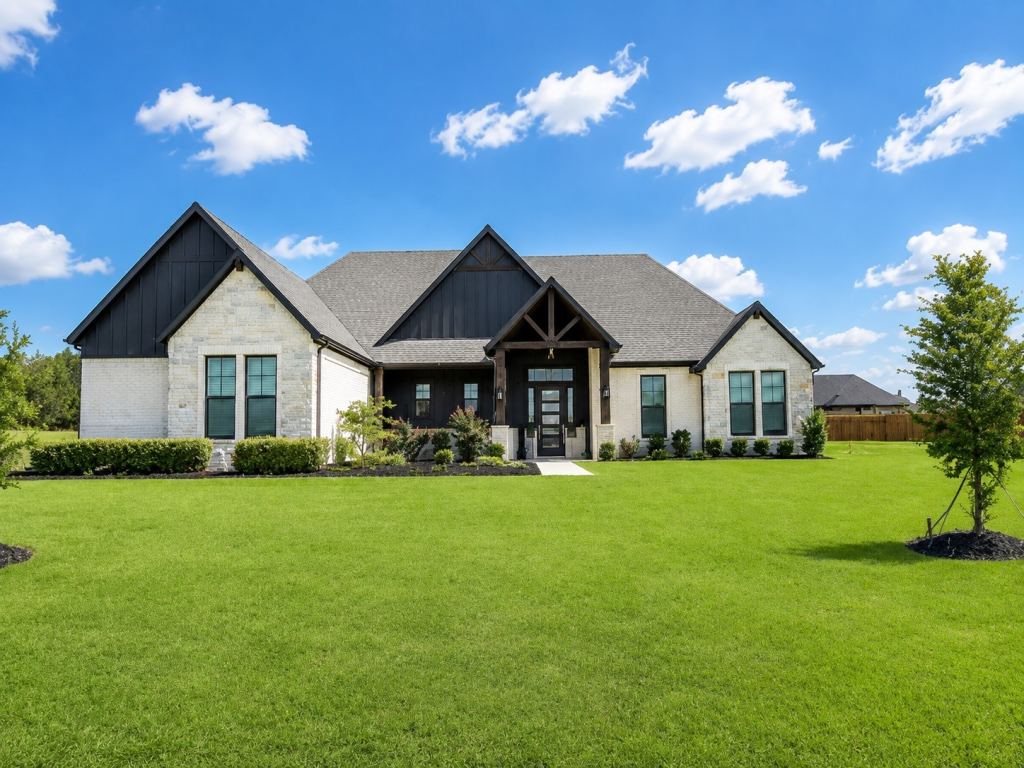 4017 Lagos Drive, Midlothian, TX 76065 — photo 1