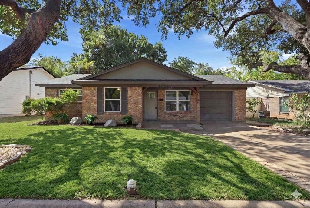 2730 Ridgewood Street, Irving, TX 75062 — photo 1