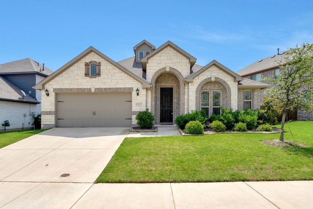 1217 Snowbird Drive, Little Elm, TX 75068 — photo 1