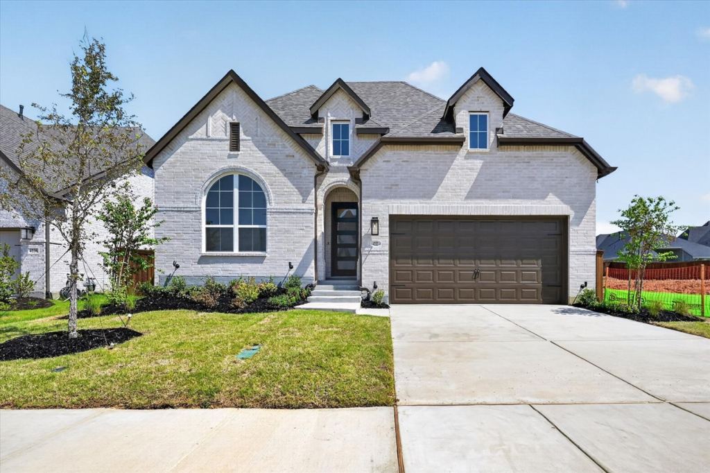 4232 Palomino Road, Aubrey, TX 76227 — photo 1