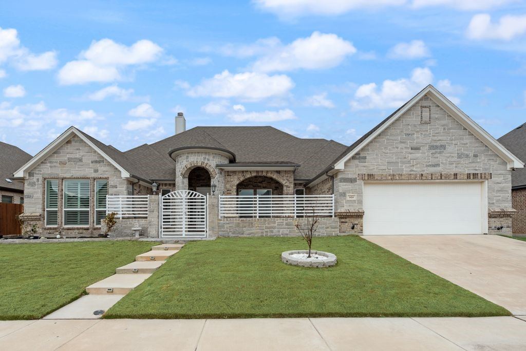 1424 Silent Springs Drive, Fort Worth, TX 76052 — photo 1